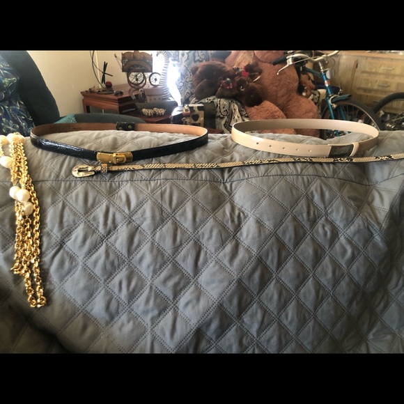 Women’s Donna Karan alligator belt